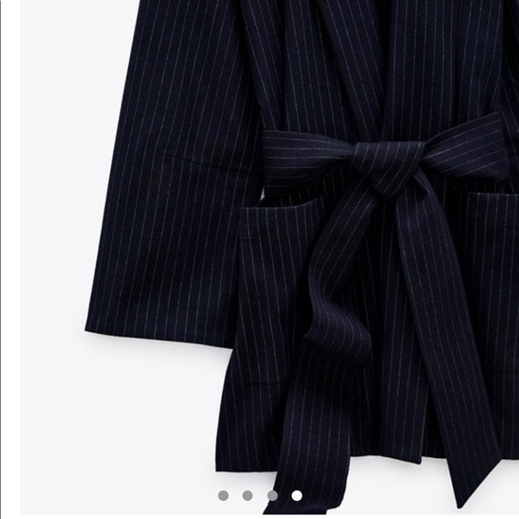 Limited edition pinstriped blazer or blazer dress - Picture 4 of 4